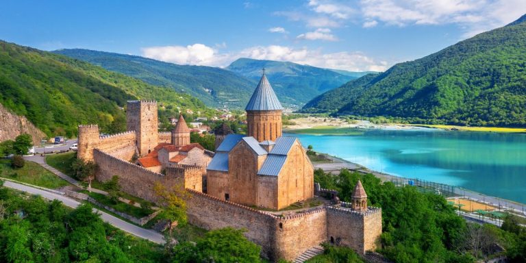 Kosher Travel in Georgia: Your Ultimate Guide for 2024